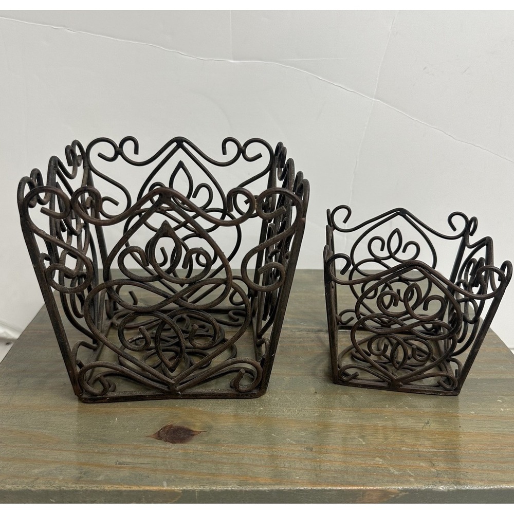 Southern Living Home Wrought Iron Wire Baskets - The Rosedale Plant Holders 2 ct